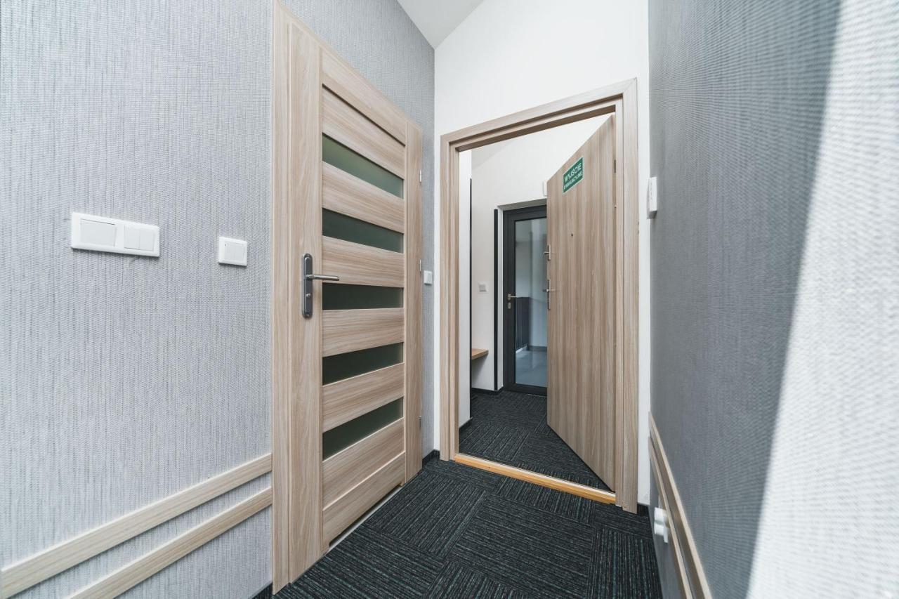 Aron Residence - By Upstairs クラクフ エクステリア 写真